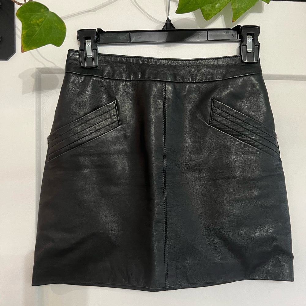 Black Leather Zara Mini Skirt (size 24, XS)
